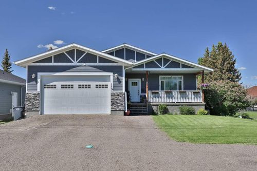 119 W 2 Avenue N, Magrath, AB, T0K1J0 | Card Image