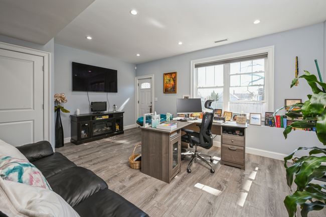 A - 20 Lower Rocks Ln, Condo with 3 bedrooms, 3 bathrooms and null parking in Norwalk CT | Image 24