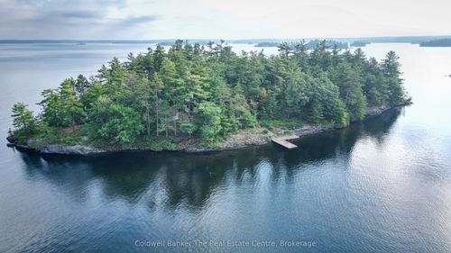 1 Island 3lm, Gravenhurst, ON, P1P1R1 | Card Image