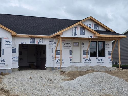 N162W21885 Poppy Rd, Jackson, WI, 53037-1219 | Card Image
