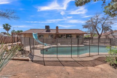 1250 Bobrich Circle, House other with 3 bedrooms, 1 bathrooms and null parking in Las Vegas NV | Image 3