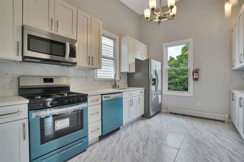 apt-2-126 75th St, North Bergen, NJ, 07047-6951 | Card Image