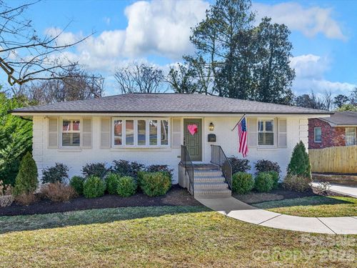 3501 Windsor Dr, Charlotte, NC, 28209-3357 | Card Image