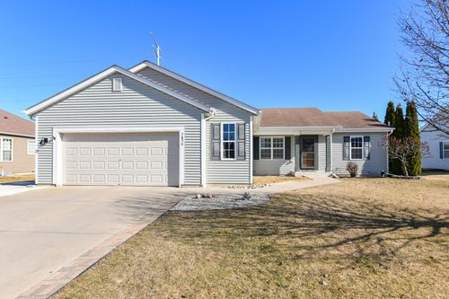 7836 Whitetail Dr, Mount Pleasant, WI, 53406-1752 | Card Image