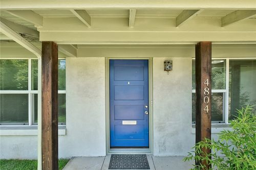 4804 Menchaca Rd, Austin, TX, 78745-1612 | Card Image