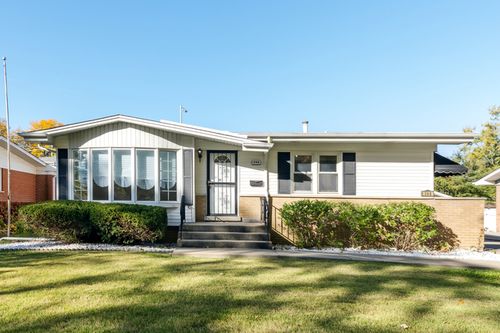 248 Gay Ct, Glenwood, IL, 60425-1302 | Card Image