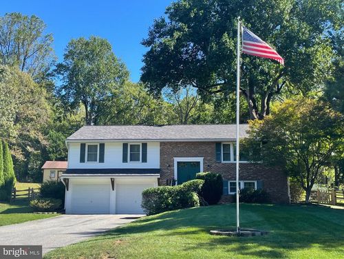 6419 Hickory Ln, SYKESVILLE, MD, 21784-6742 | Card Image