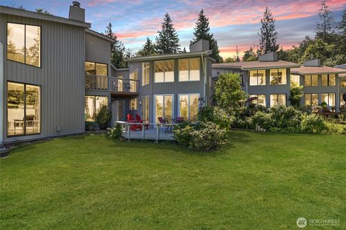 apt-m4-2877 N Nugent Rd, Lummi Island, WA, 98262-8707 | Card Image