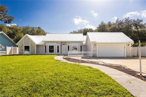 115 N Oak St, Labelle, FL, 33935-5173 | Card Image