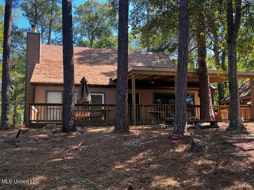 1836 E Lakeshore Dr, Carriere, MS, 39426-7804 | Card Image