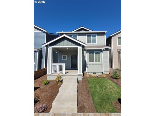 1233 Parkside Ave, Woodburn, OR, 97071-7752 | Card Image