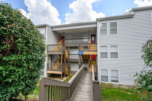 2204-2414 Lake Park Rd, Lexington, KY, 40502-1342 | Card Image