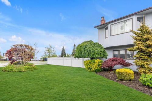 302 Blackheath Rd, Lido Beach, NY, 11561-4841 | Card Image