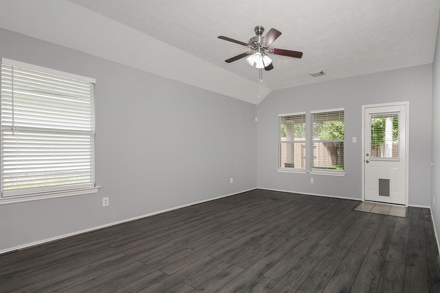 Residential Lease in The Woodlands 5