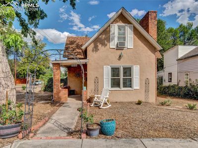 1001 S Cascade Avenue, House other with 4 bedrooms, 1 bathrooms and 2 parking in Colorado Springs CO | Image 1