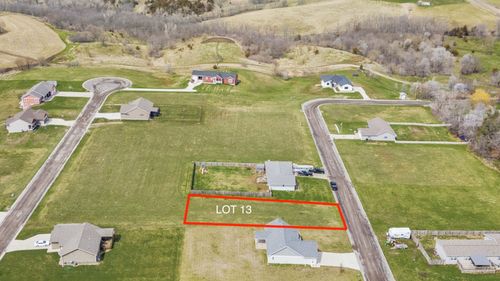 415 N Hutchison St, Truro, IA, 50257-1035 | Card Image
