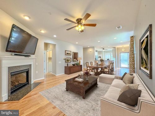 14 Pensacola St, FREDERICKSBURG, VA, 22406-5482 | Card Image