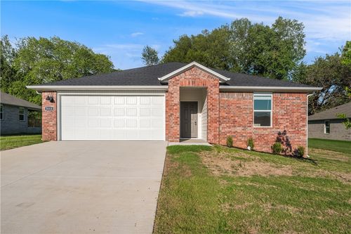 3113 N Bella Street, Siloam Springs, AR, 72761 | Card Image