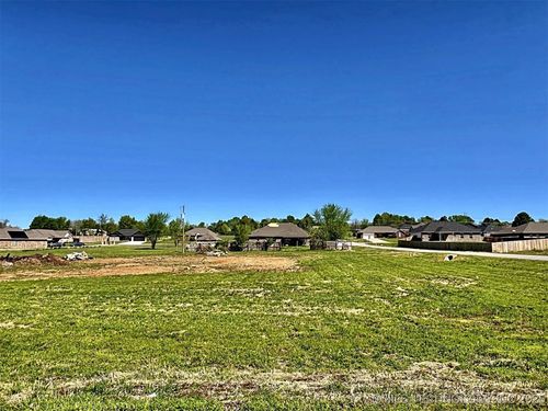 17540 W Tray Rd, Tahlequah, OK, 74464-0660 | Card Image