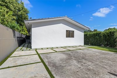 1 Nw 60th St, Home with 0 bedrooms, 0 bathrooms and 4 parking in Miami FL | Image 3