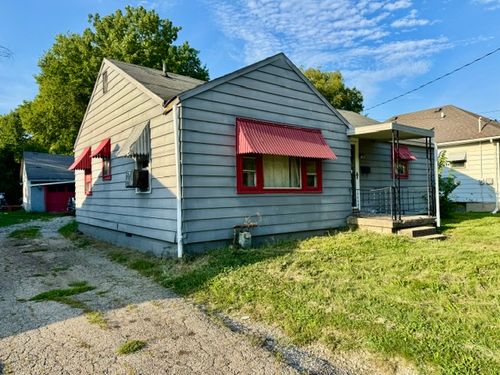 916 Young St, Piqua, OH, 45356-3253 | Card Image