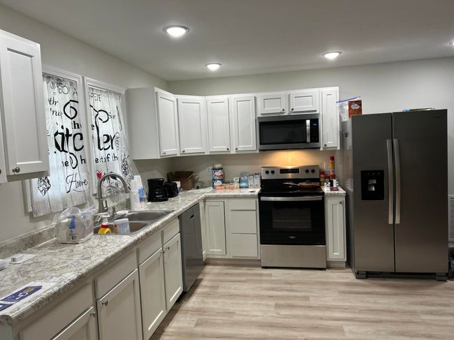 277 B Kitchen | Image 24