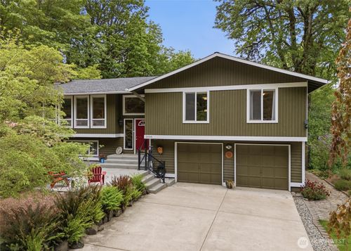 3858 Quiet Dr Nw, Bremerton, WA, 98312-4540 | Card Image