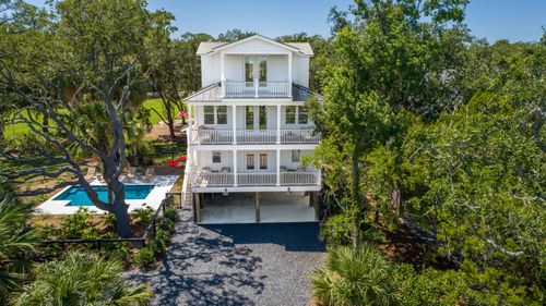 42 Battery Park Rd, Edisto Island, SC, 29438-3644 | Card Image
