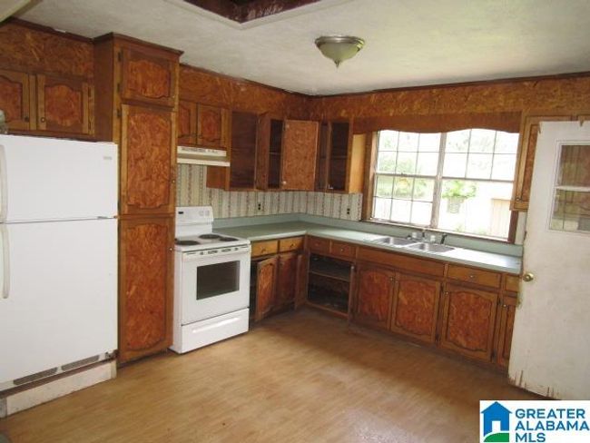 308 4 Th St N, House other with 3 bedrooms, 2 bathrooms and null parking in Pell City AL | Image 9