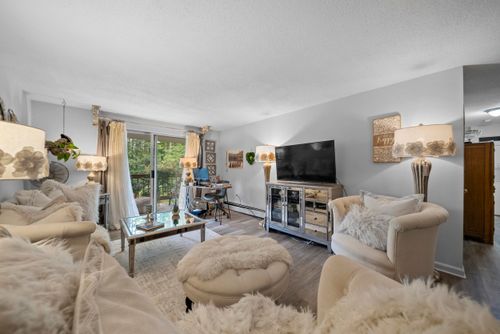 apt-105-37 Alice Dr, Concord, NH, 03303-1017 | Card Image