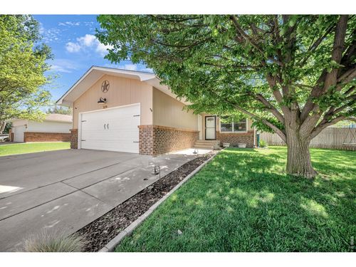329 Applewood St, Brush, CO, 80723-1512 | Card Image