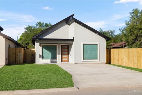 230 W Longoria Dr, Pharr, TX, 78577-9040 | Card Image