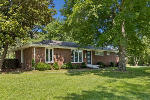 201 Brandywine Dr, Clarksville, TN, 37042-3645 | Card Image
