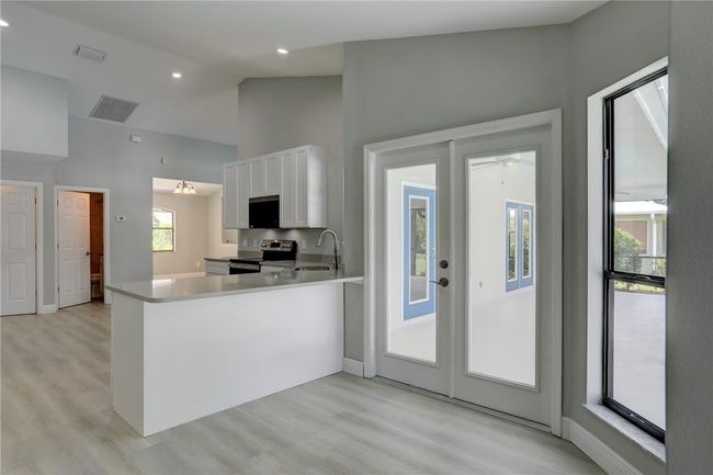 1201 Bevan Dr, House other with 3 bedrooms, 3 bathrooms and null parking in SEBASTIAN FL | Image 18