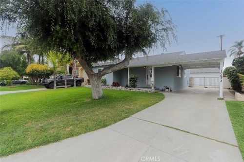 10624 Shellyfield Rd, Downey, CA, 90241-2817 | Card Image