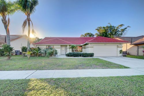 9697 Majestic Way, Boynton Beach, FL, 33437-3325 | Card Image