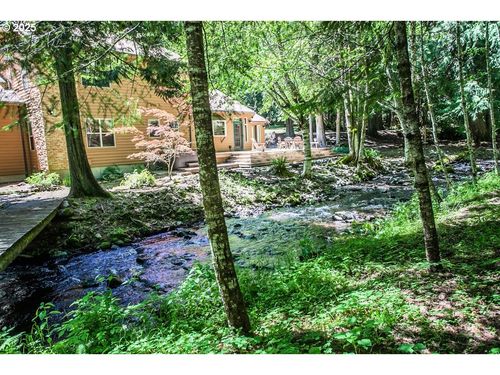 242 Little Rock Creek Rd, Cook, WA, 98605-9122 | Card Image