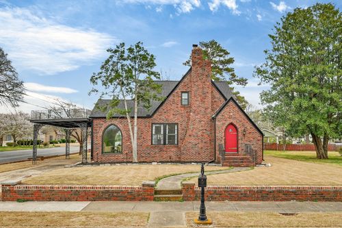 411 2nd Ave, Fayetteville, TN, 37334-2310 | Card Image