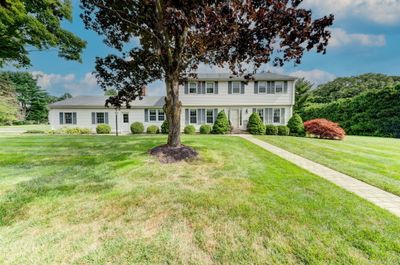 137 Winesap Road, House other with 4 bedrooms, 2 bathrooms and 6 parking in Berlin CT | Image 1