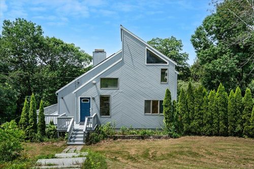 11 Roberts Rd, Rochester, NH, 03867-4502 | Card Image