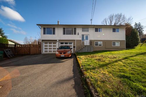 565 Nova St, Nanaimo, BC, V9R1C6 | Card Image