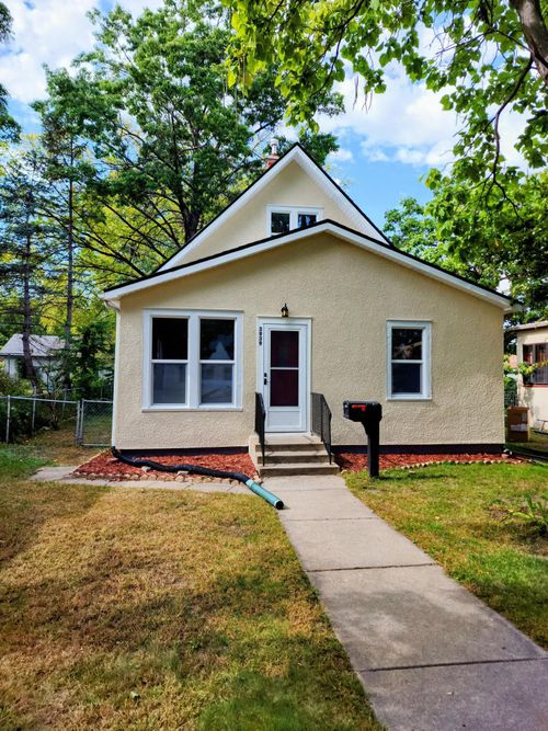 3939 Sheridan Ave N, Minneapolis, MN, 55412-1836 | Card Image