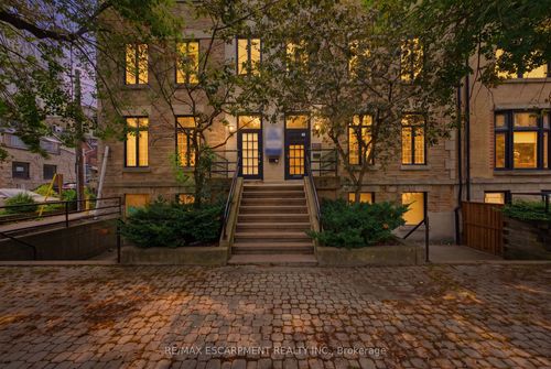 13-15 Bold St, Hamilton, ON, L8P1T3 | Card Image