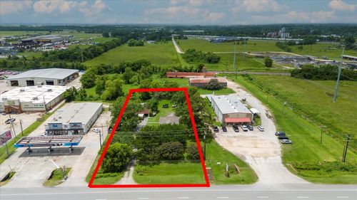 700 Highway 146, Dayton, TX, 77535-2555 | Card Image