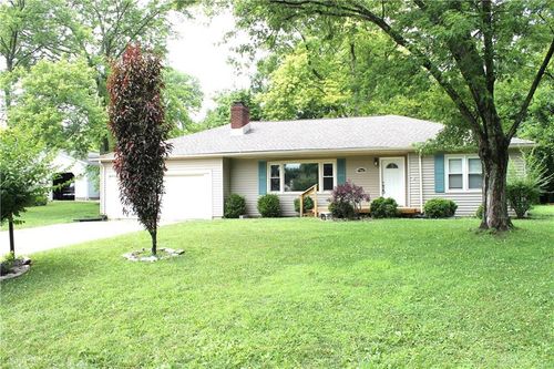 7961 Volk Dr, Dayton, OH, 45415-2241 | Card Image