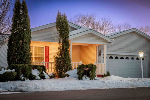 102 Hitching Post Ln, Grayslake, IL, 60030-9628 | Card Image