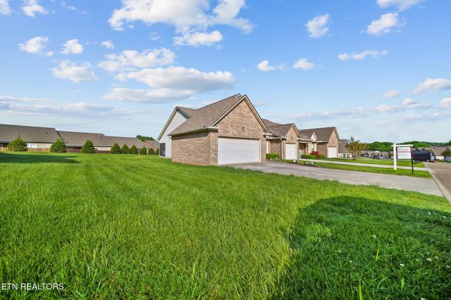 7117 Allison Way, Condo with 2 bedrooms, 2 bathrooms and 2 parking in Knoxville TN | Image 22
