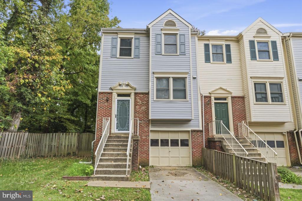 Residential Lease in ALEXANDRIA