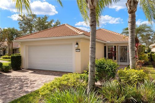 28552 Hammerhead Ln, BONITA SPRINGS, FL, 34135-8616 | Card Image