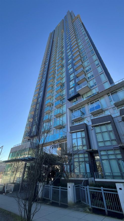 2006-13438 Central Ave, Surrey, BC, V3T0N2 | Card Image